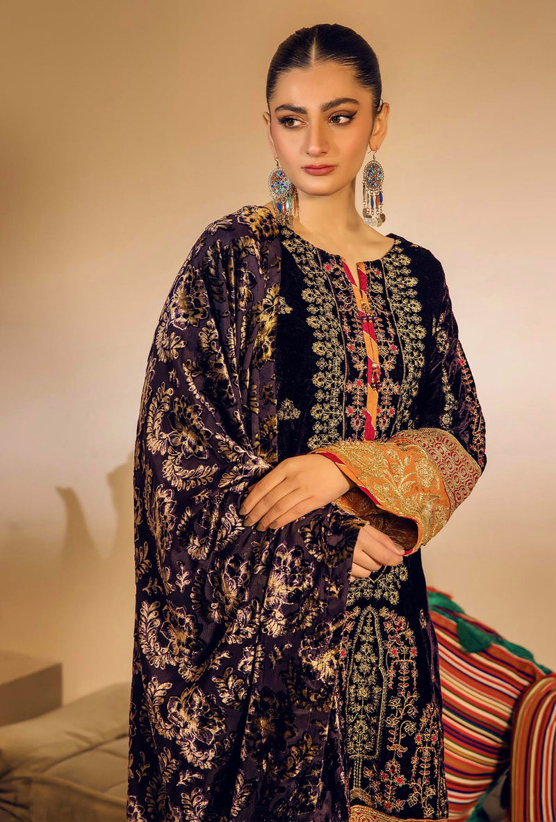 PLACHI EMBROIDERED