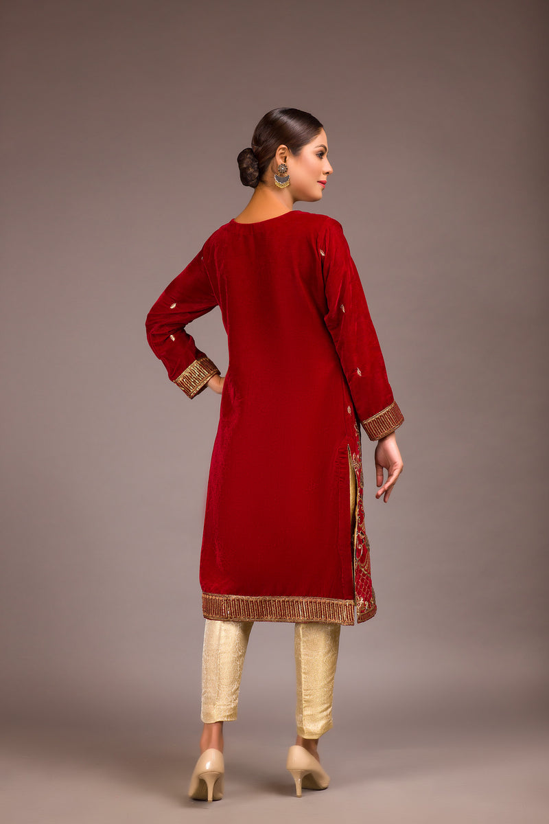 Halvin - Embroidered Velvet Unstitch Kurti